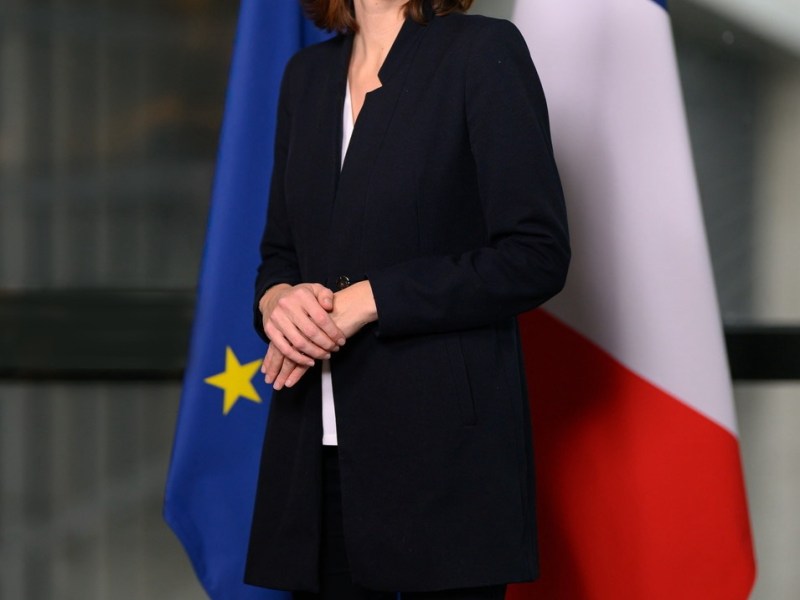 MAJ – ILS ONT DIT : «&nbsp;DEPUIS 2 ANS, LES DÉPENSES DE L’ÉTAT ONT BAISSÉ&nbsp;» – EN 2026 AUSSI – LE MONDE PARALLÈLE DU&nbsp;MENSONGE